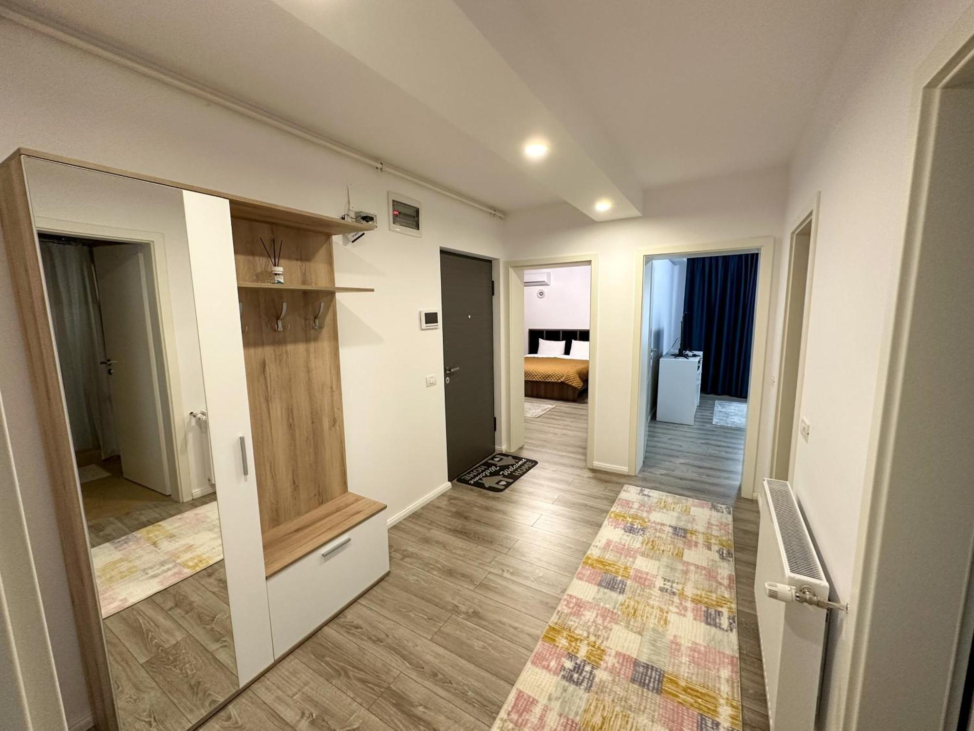 Zim Family Airport Apartamento Otopeni Exterior foto