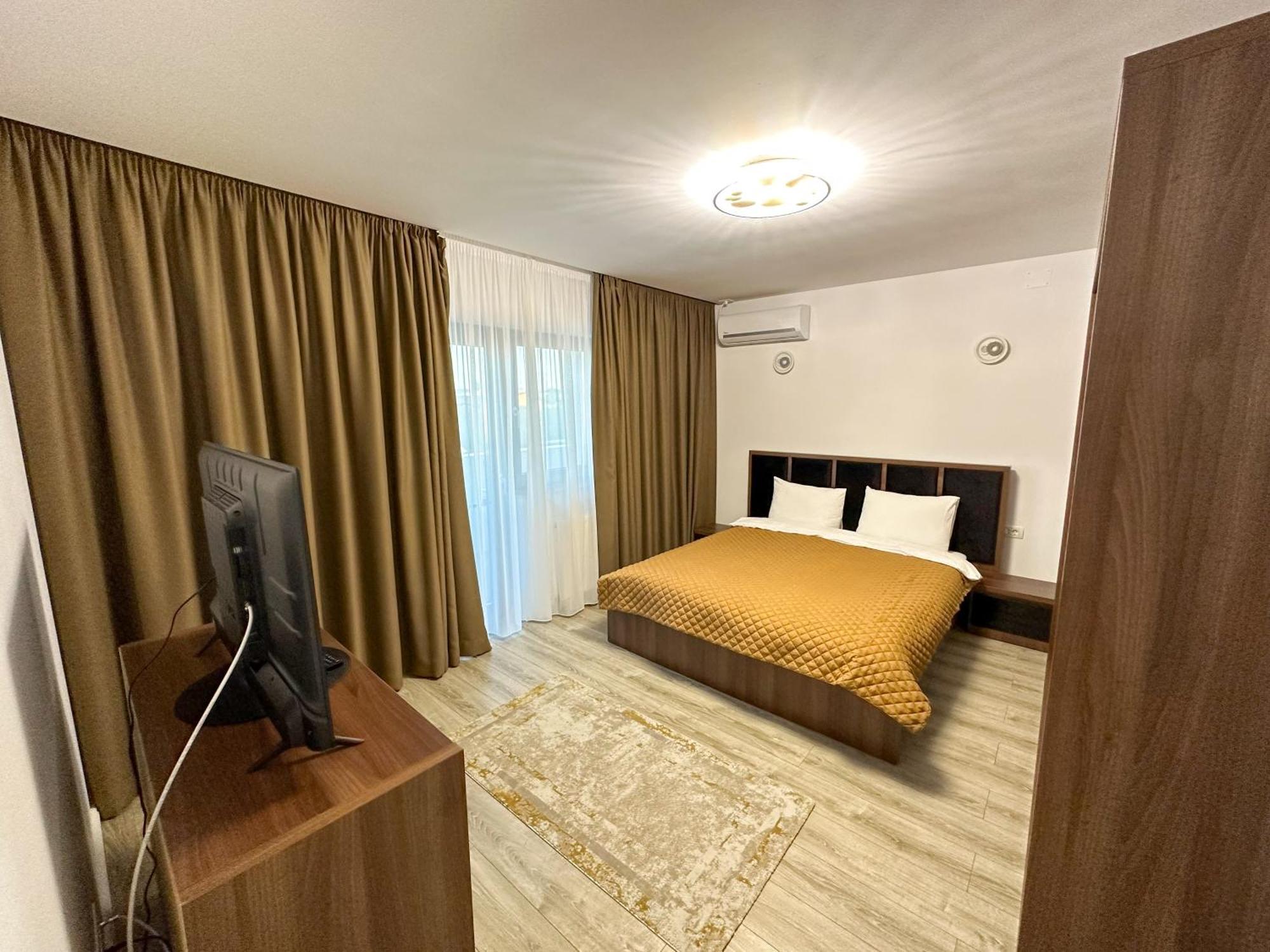 Zim Family Airport Apartamento Otopeni Exterior foto